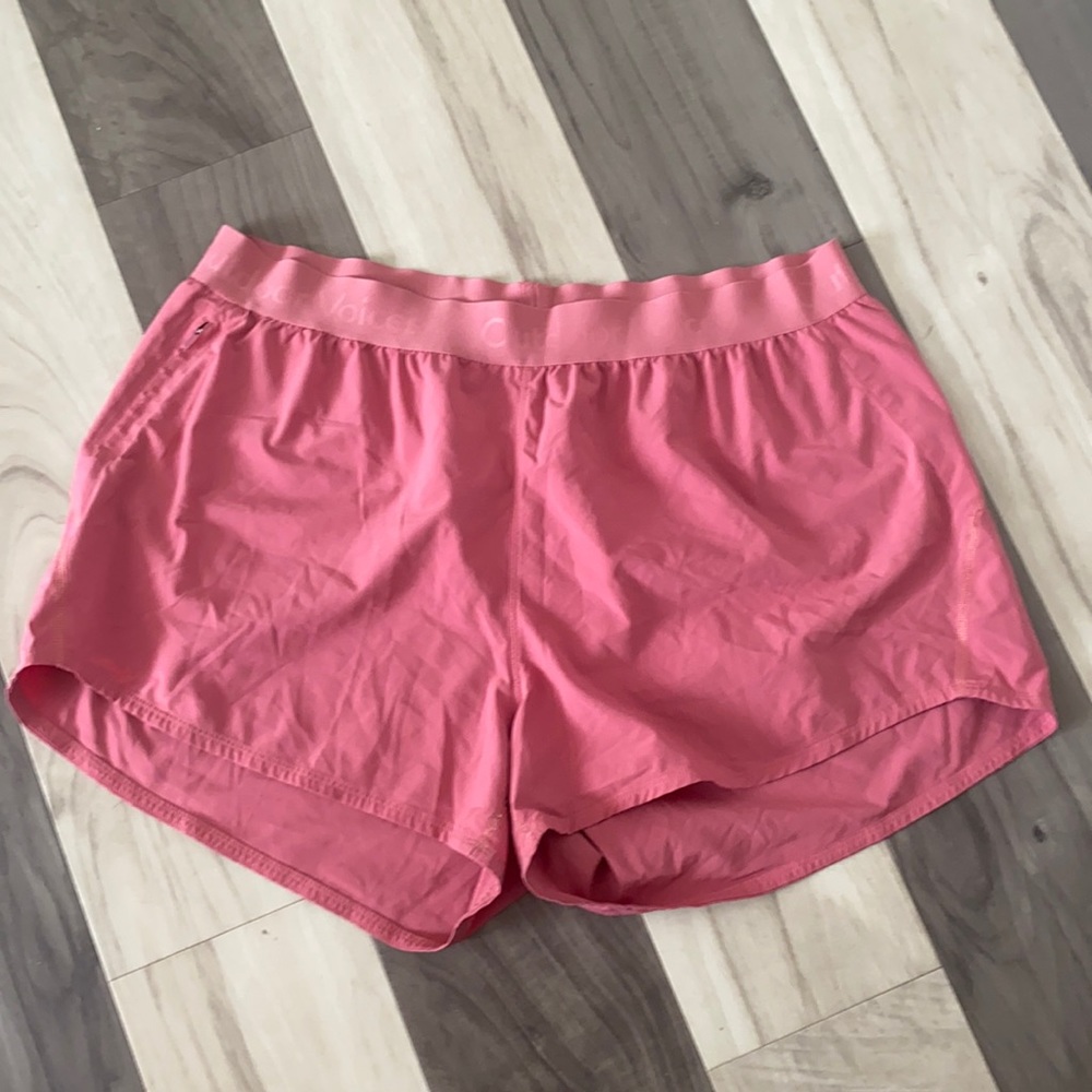 Outdoor voices relay shorts